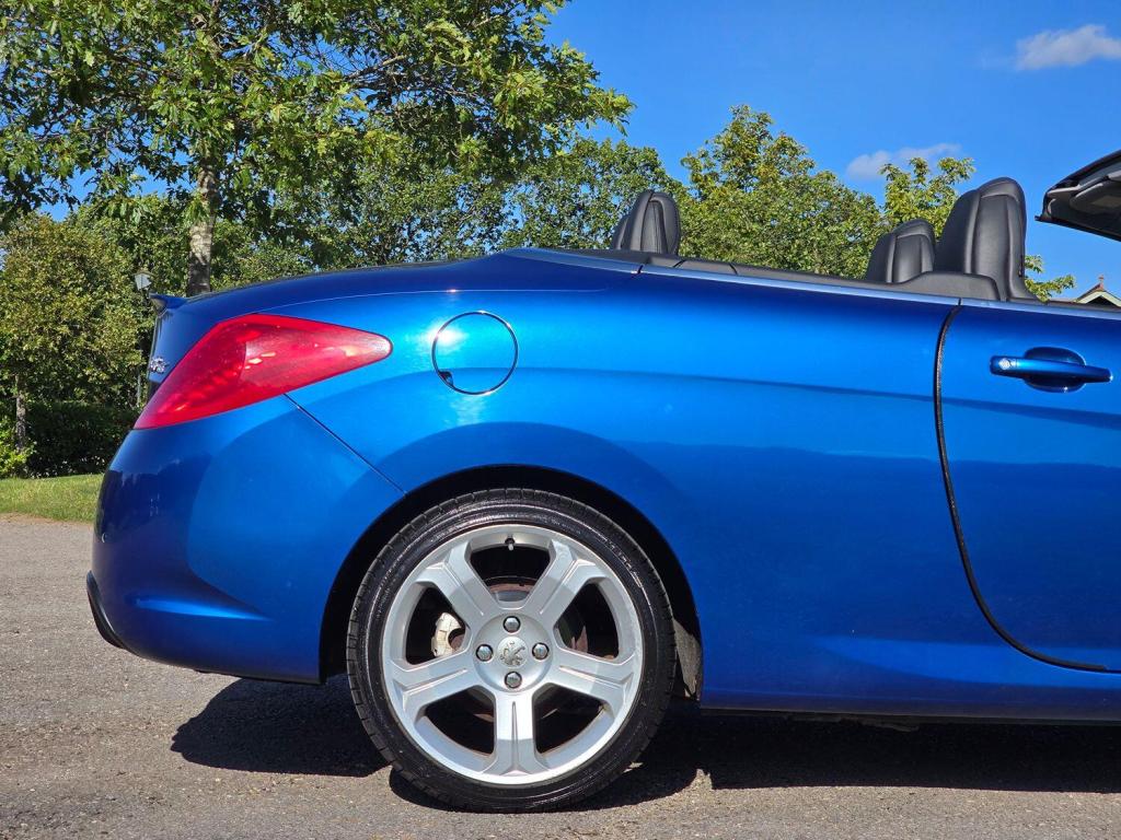 PEUGEOT 308 2.0 HDi GT 2010