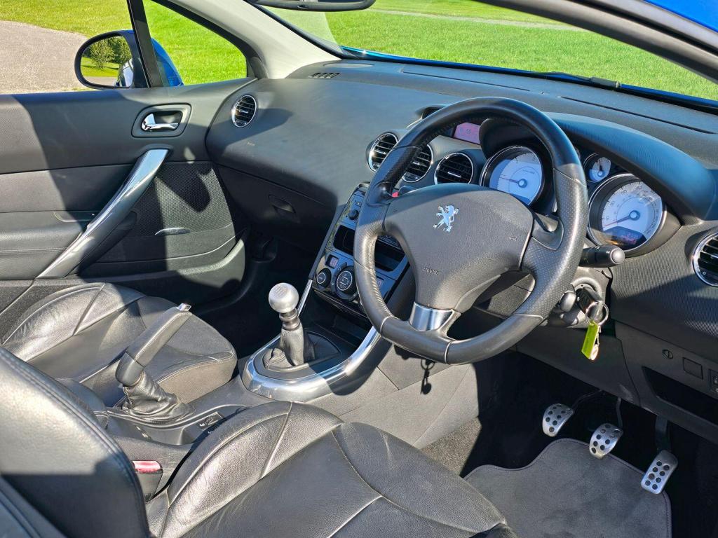 PEUGEOT 308 2.0 HDi GT 2010