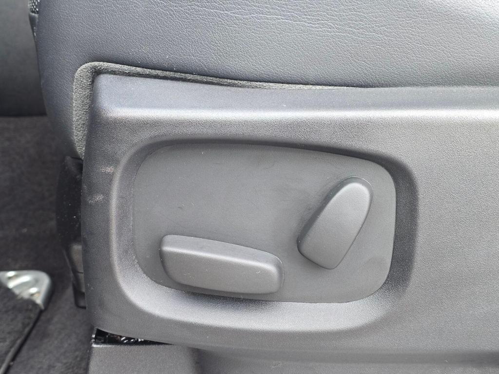 LAND ROVER RANGE ROVER SPORT 3.0 SD V6 HSE Black 2013