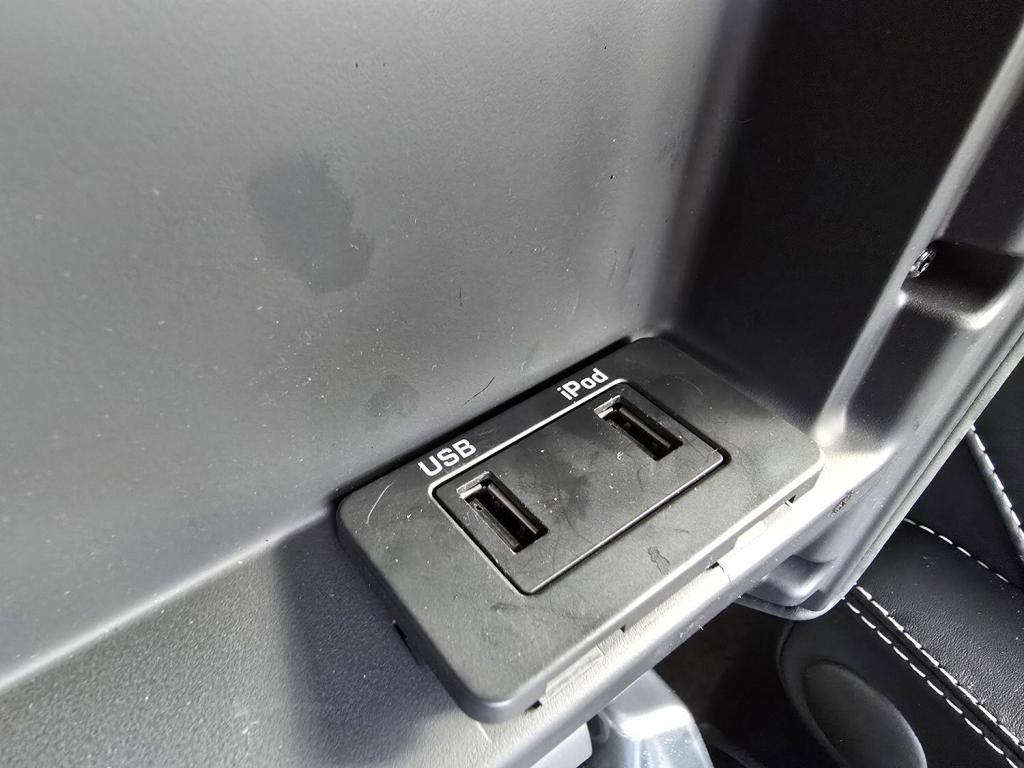 LAND ROVER RANGE ROVER SPORT 3.0 SD V6 HSE Black 2013