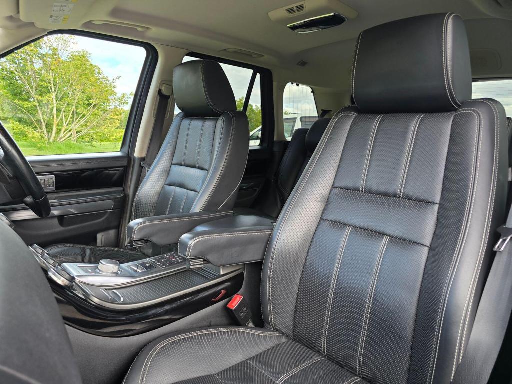 LAND ROVER RANGE ROVER SPORT 3.0 SD V6 HSE Black 2013