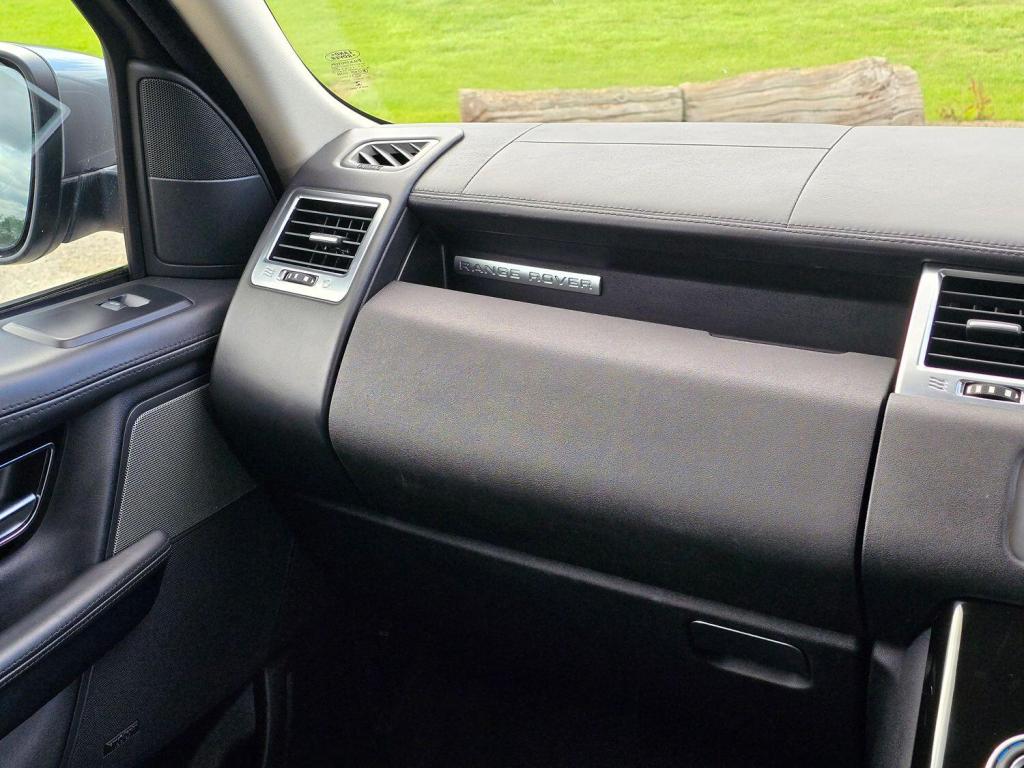 LAND ROVER RANGE ROVER SPORT 3.0 SD V6 HSE Black 2013