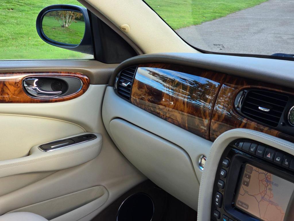 JAGUAR XJ 4.2 XJ8 SE 2005