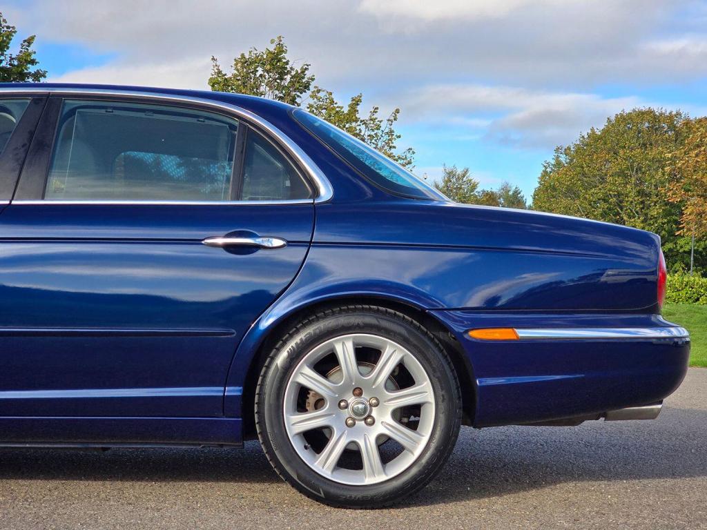 JAGUAR XJ 4.2 XJ8 SE 2005