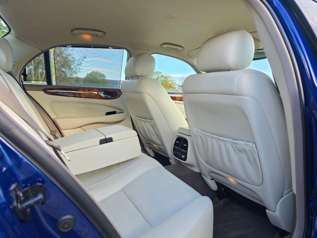 JAGUAR XJ 4.2 XJ8 SE 2005