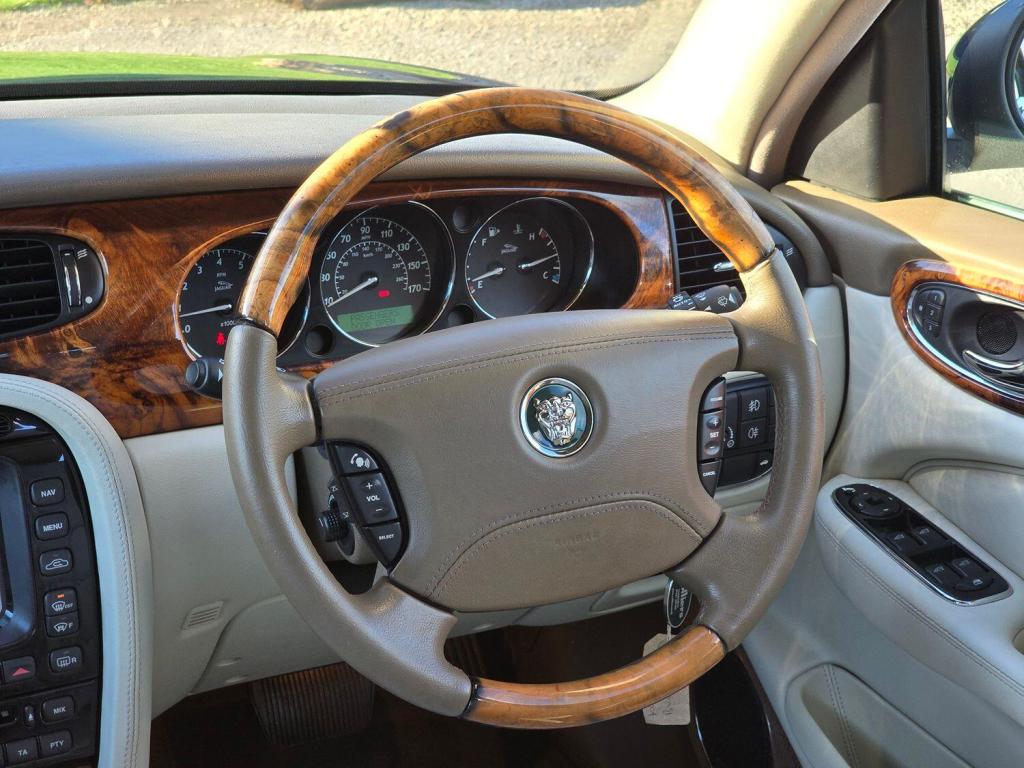 JAGUAR XJ 4.2 XJ8 SE 2005