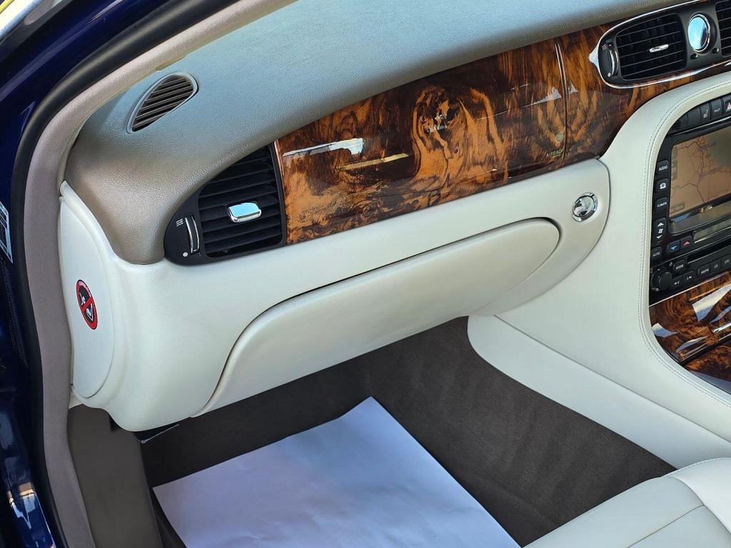 JAGUAR XJ 4.2 XJ8 SE 2005