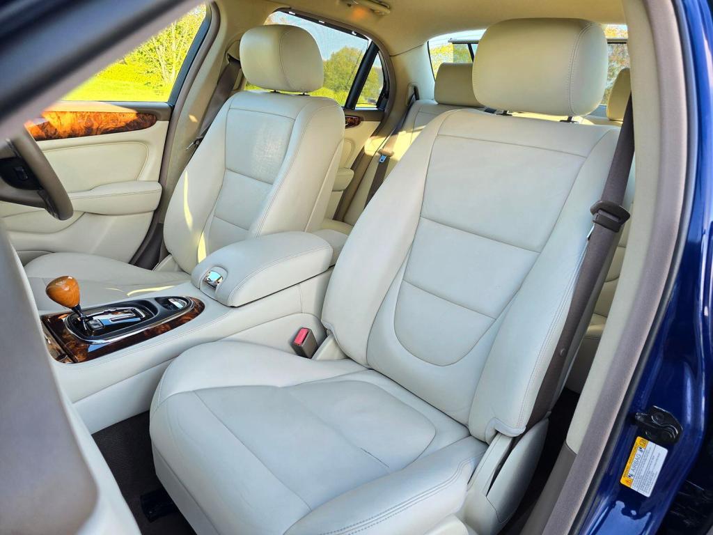 JAGUAR XJ 4.2 XJ8 SE 2005