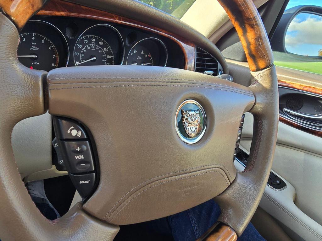 JAGUAR XJ 4.2 XJ8 SE 2005