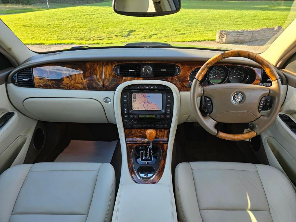JAGUAR XJ 4.2 XJ8 SE 2005