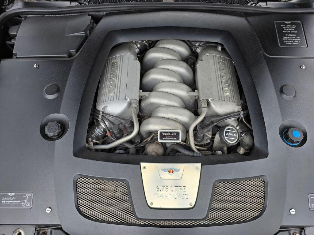 BENTLEY ARNAGE 6.8 R 2004