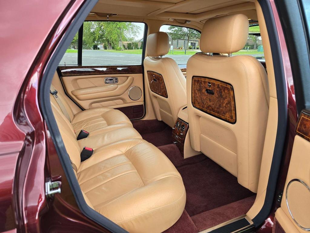 BENTLEY ARNAGE 6.8 R 2004