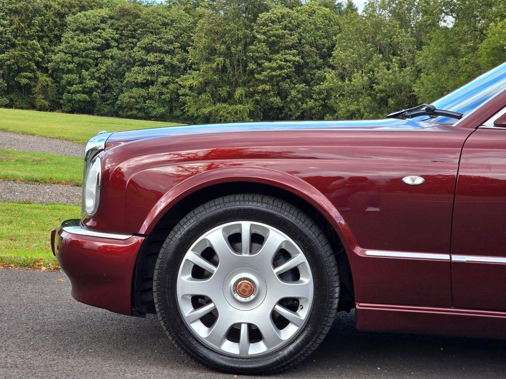 BENTLEY ARNAGE 6.8 R 2004
