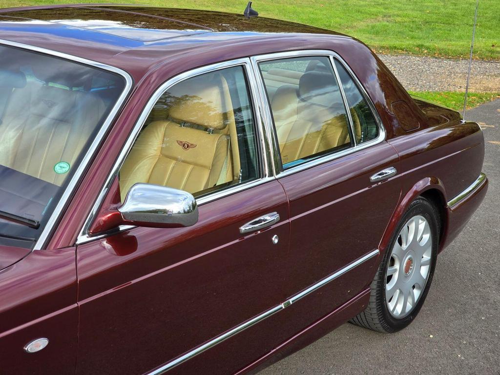BENTLEY ARNAGE 6.8 R 2004