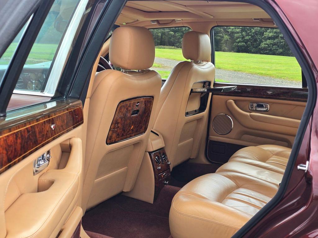 BENTLEY ARNAGE 6.8 R 2004