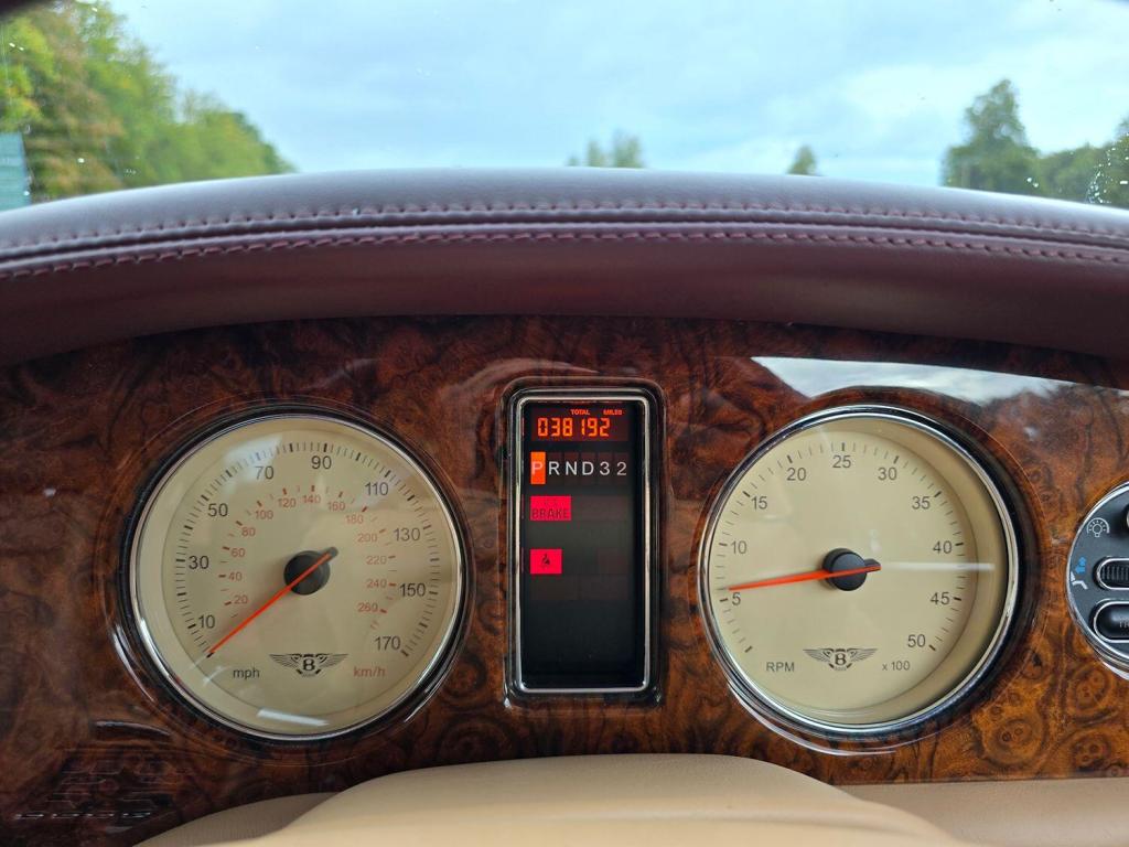 BENTLEY ARNAGE 6.8 R 2004