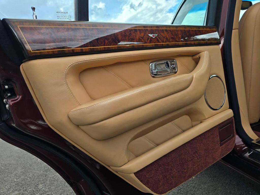 BENTLEY ARNAGE 6.8 R 2004