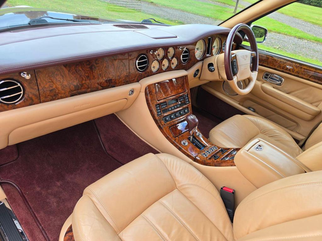 BENTLEY ARNAGE 6.8 R 2004