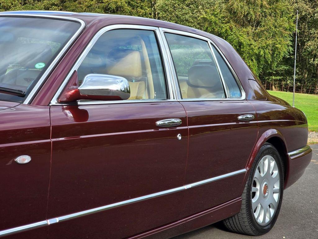 BENTLEY ARNAGE 6.8 R 2004