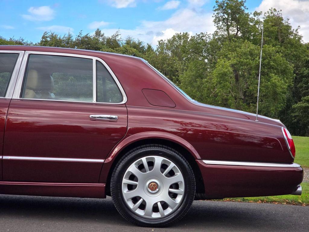 BENTLEY ARNAGE 6.8 R 2004