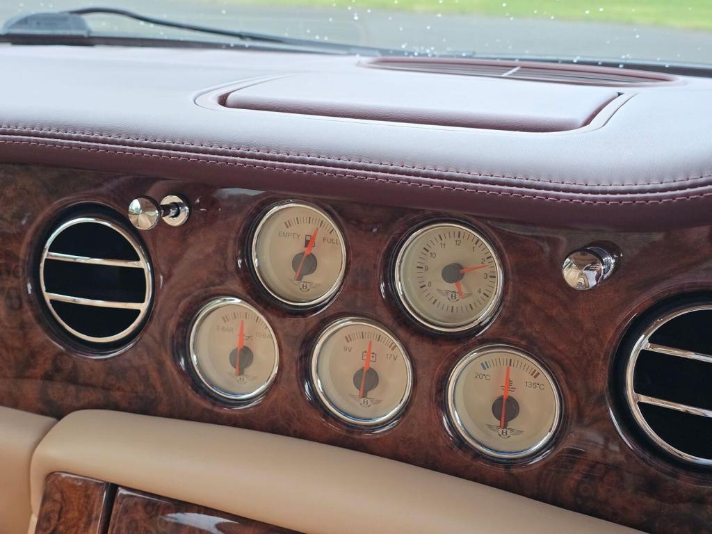 BENTLEY ARNAGE 6.8 R 2004