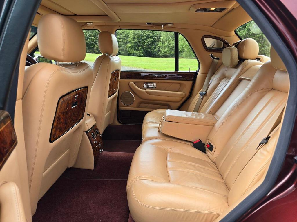 BENTLEY ARNAGE 6.8 R 2004