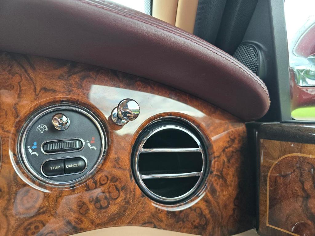 BENTLEY ARNAGE 6.8 R 2004