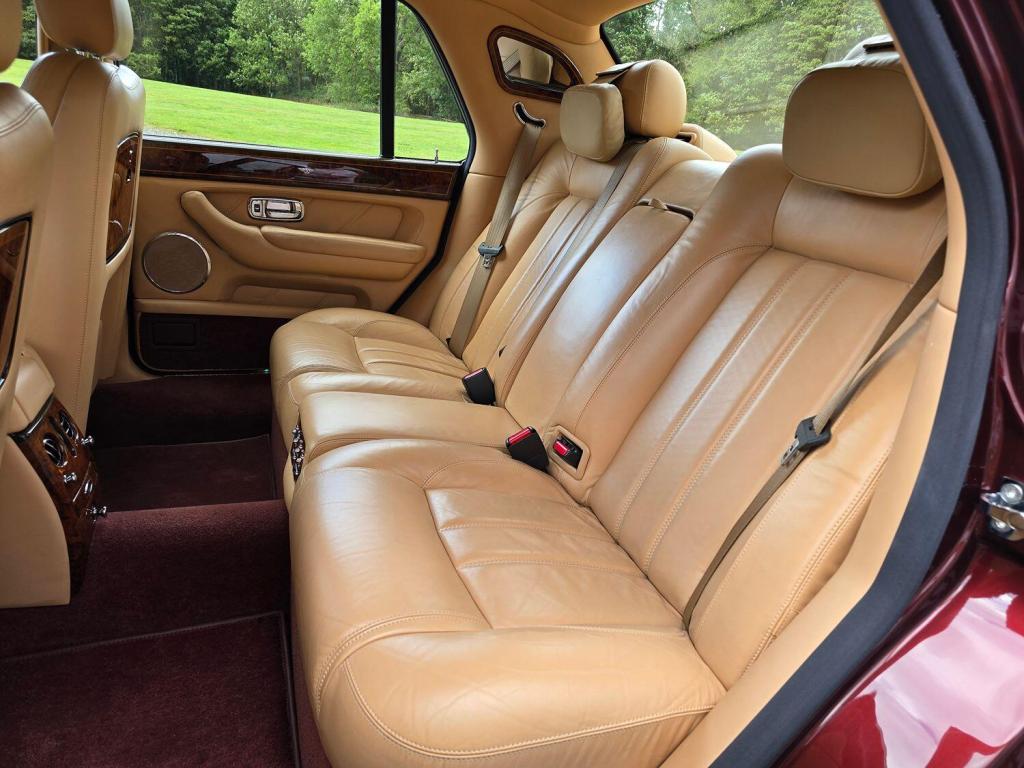 BENTLEY ARNAGE 6.8 R 2004