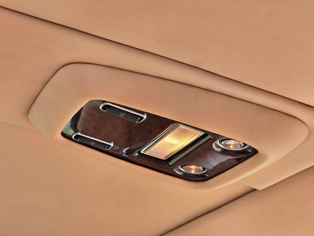 BENTLEY ARNAGE 6.8 R 2004