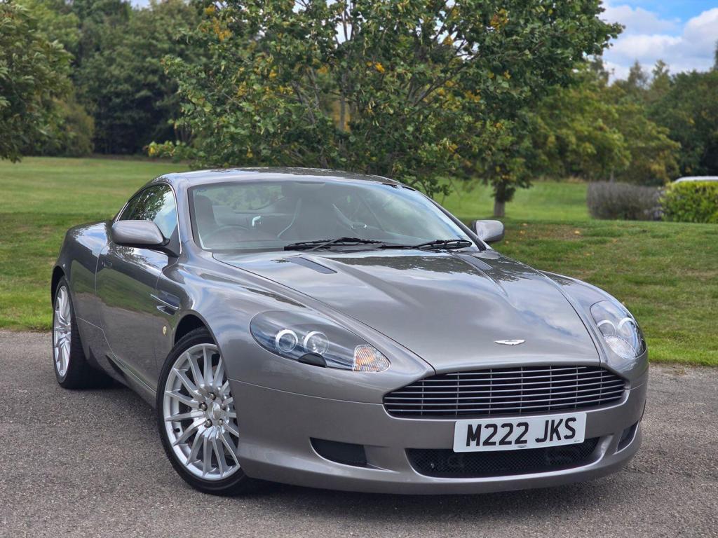 ASTON MARTIN DB9 5.9 2005