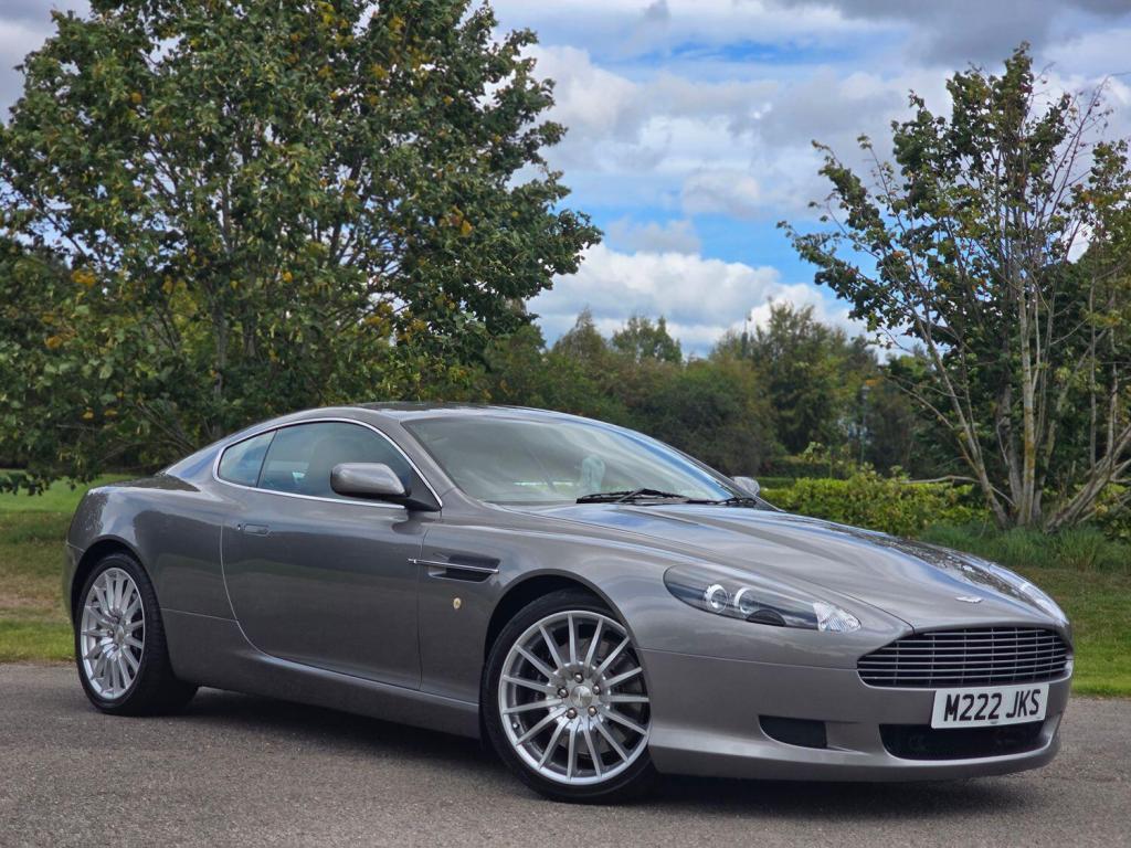 ASTON MARTIN DB9 5.9 2005