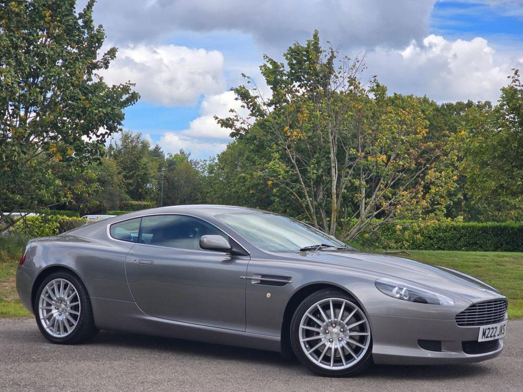 ASTON MARTIN DB9 5.9 2005