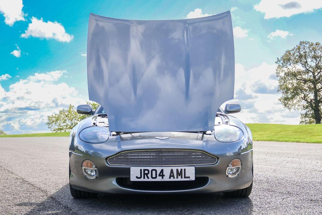 ASTON MARTIN DB7 5.9 2004