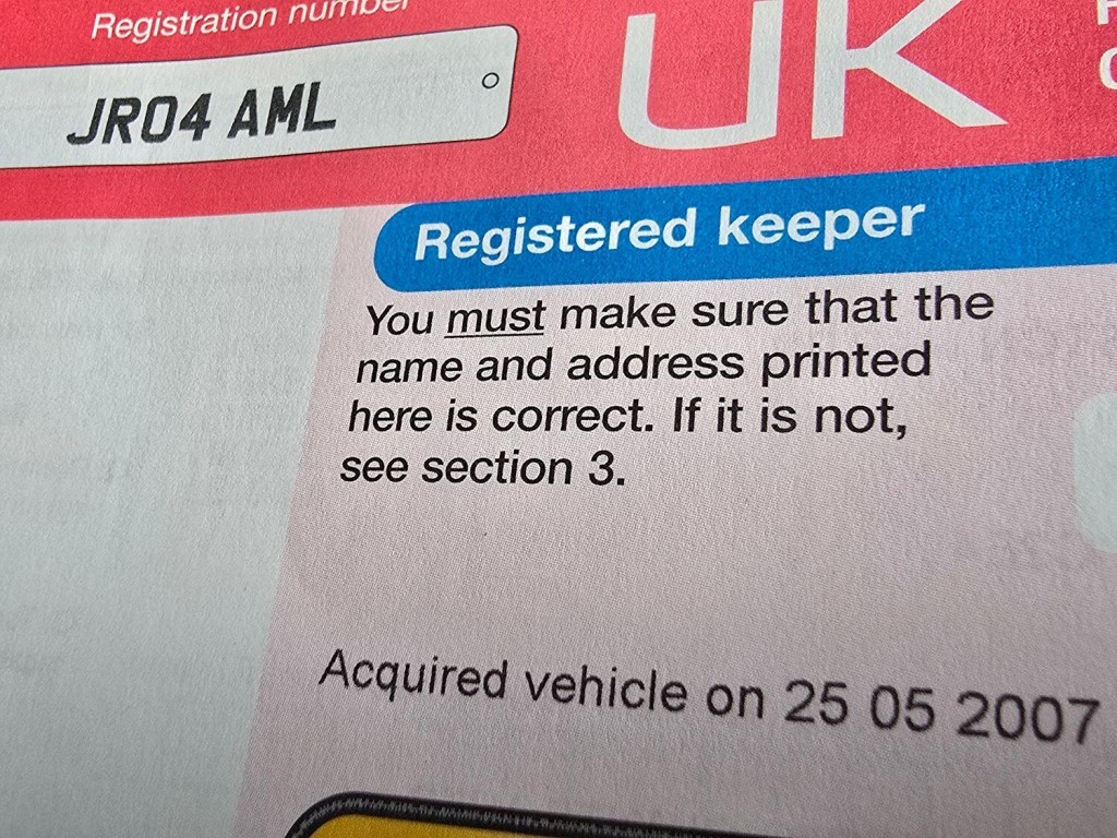 ASTON MARTIN DB7 5.9 2004