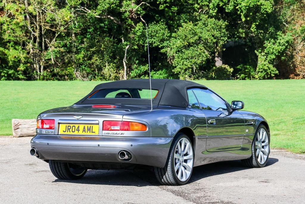 ASTON MARTIN DB7 5.9 2004