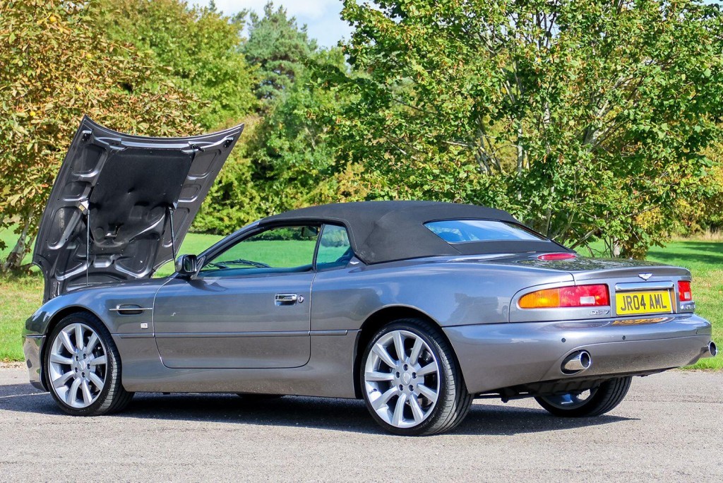 ASTON MARTIN DB7 5.9 2004