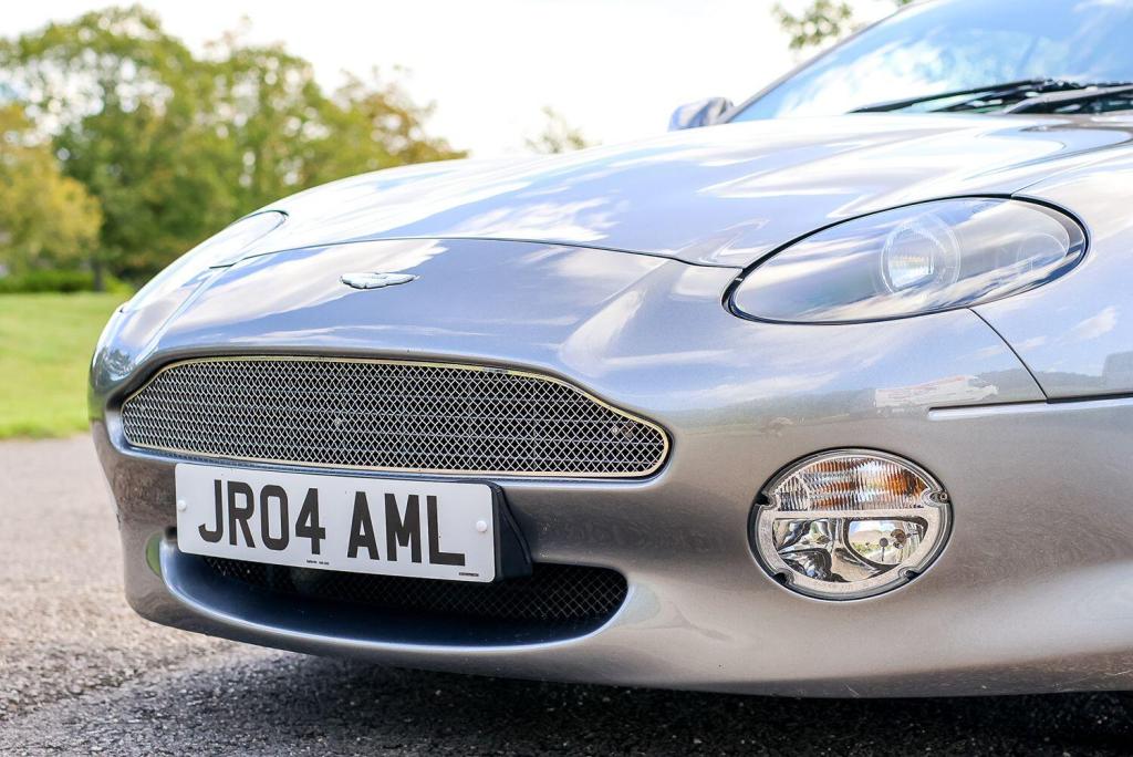 ASTON MARTIN DB7 5.9 2004