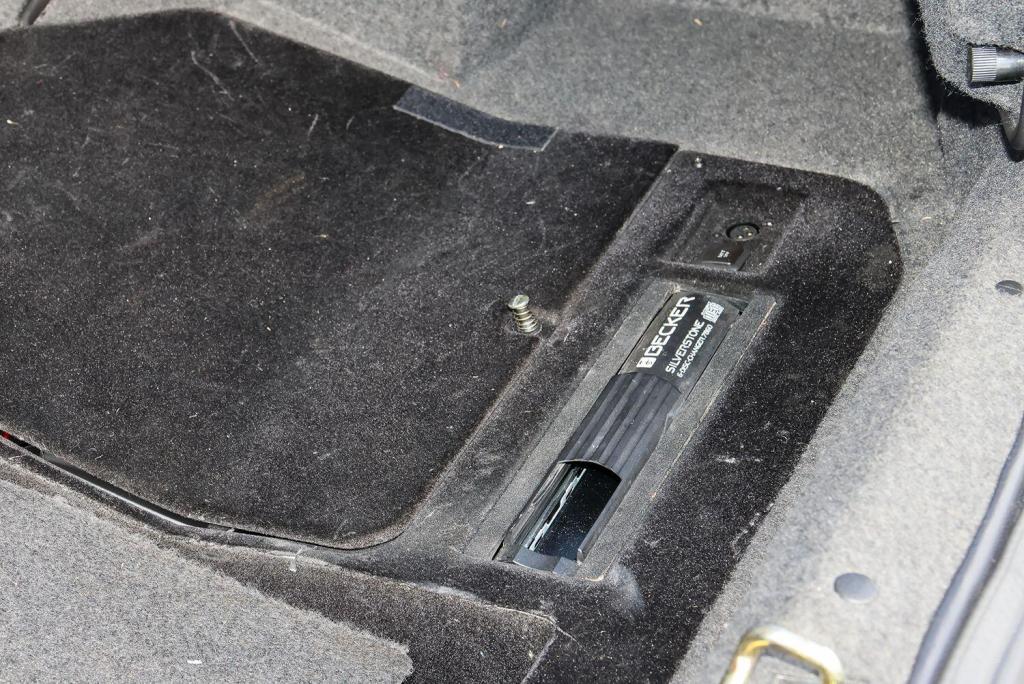 ASTON MARTIN DB7 5.9 2004