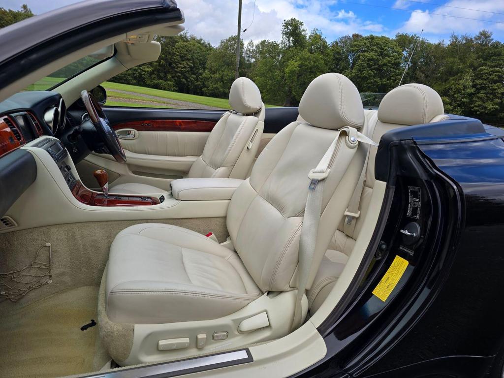 LEXUS SC 430 4.3 430 2006