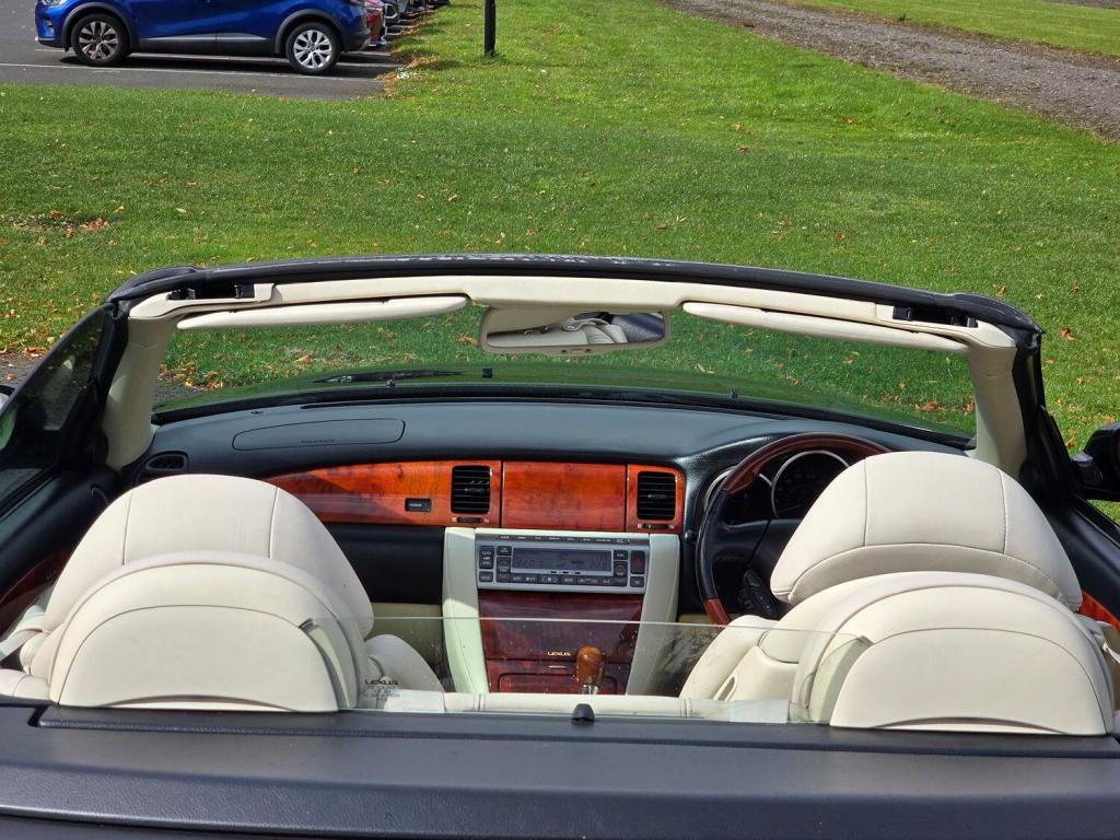 LEXUS SC 430 4.3 430 2006