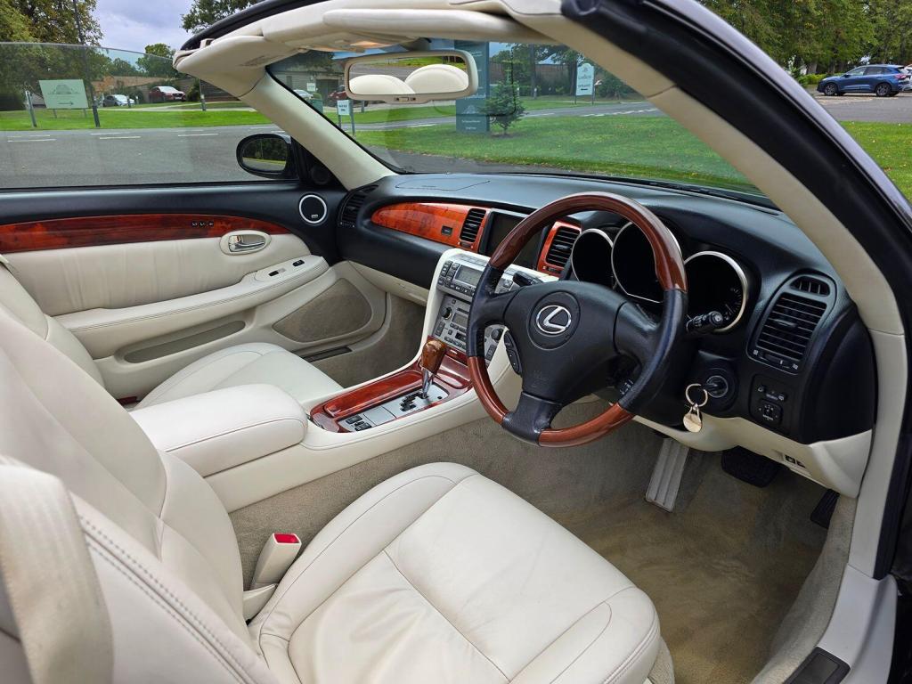 LEXUS SC 430 4.3 430 2006