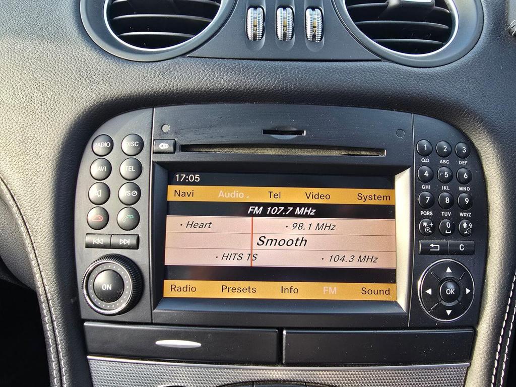 MERCEDES-BENZ SL 5.5 SL500 2010