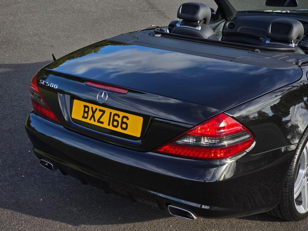 MERCEDES-BENZ SL 5.5 SL500 2010