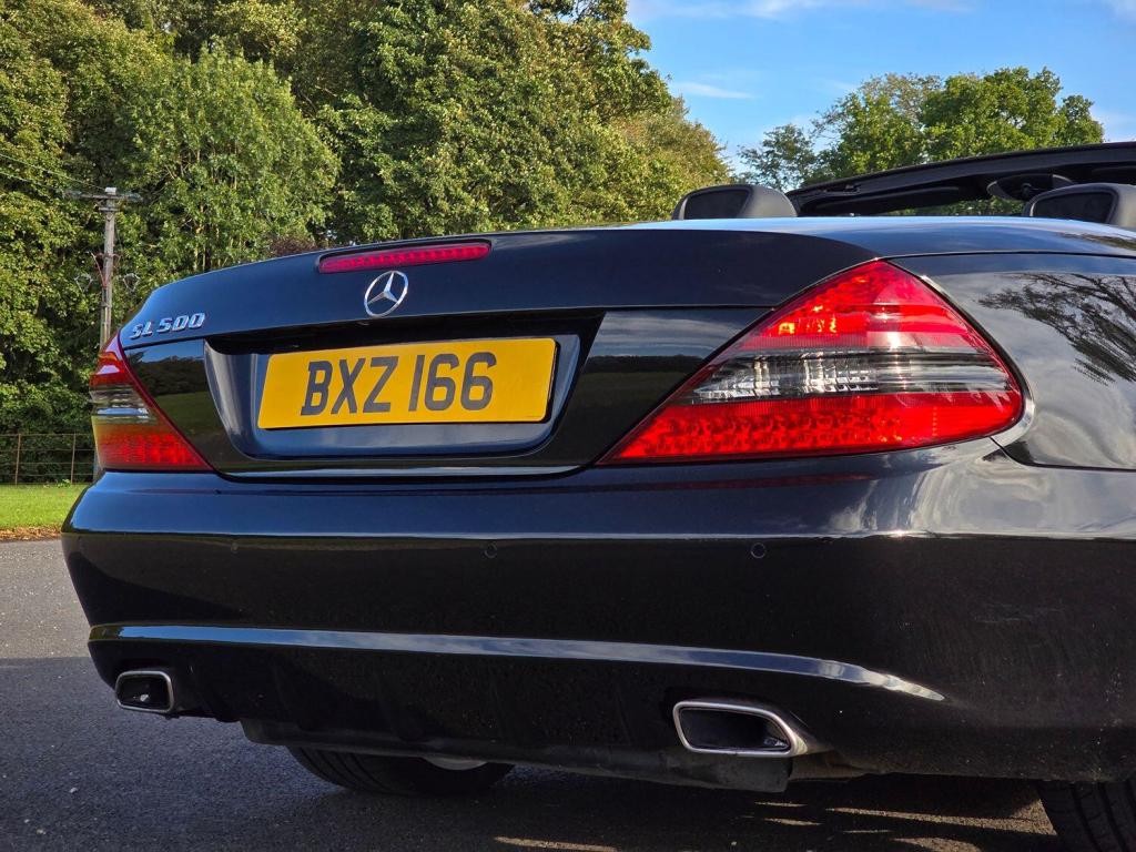 MERCEDES-BENZ SL 5.5 SL500 2010