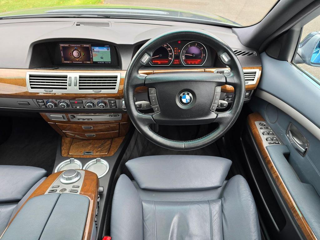 BMW 7 SERIES 3.0 730d SE 2006