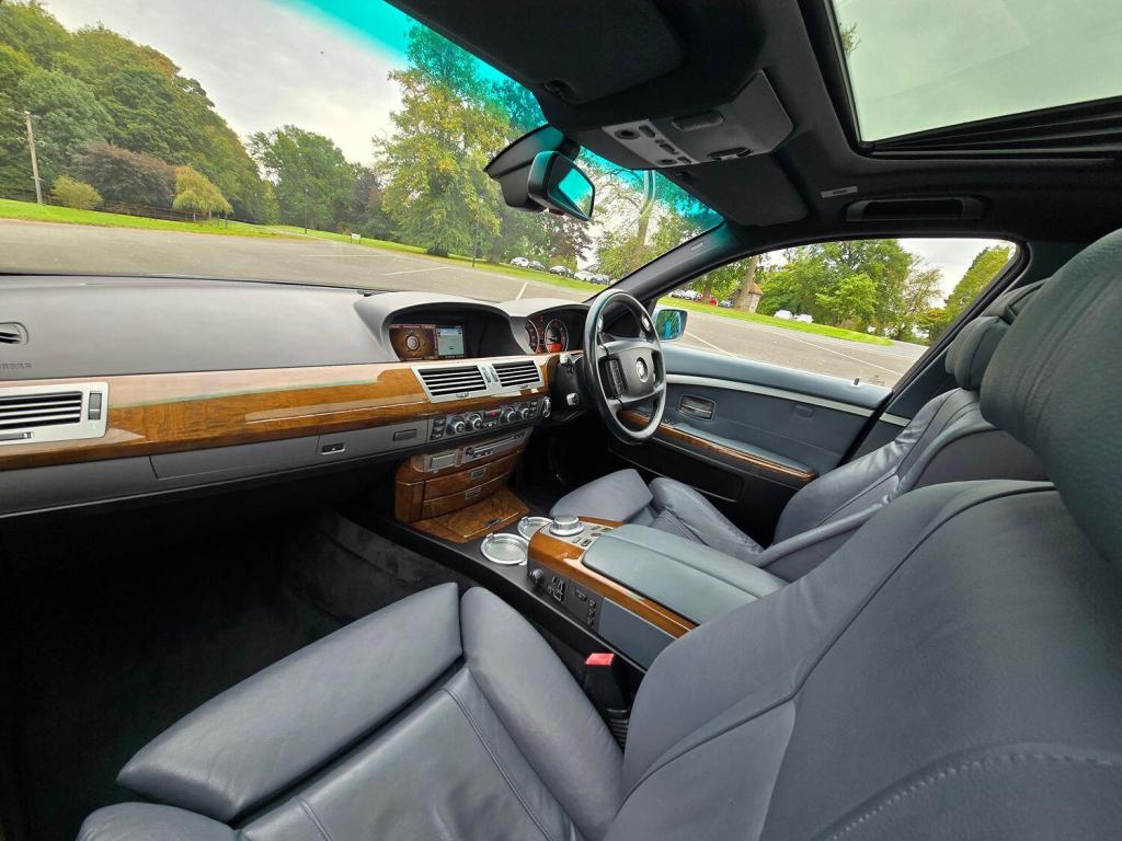 BMW 7 SERIES 3.0 730d SE 2006