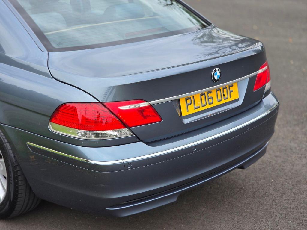 BMW 7 SERIES 3.0 730d SE 2006