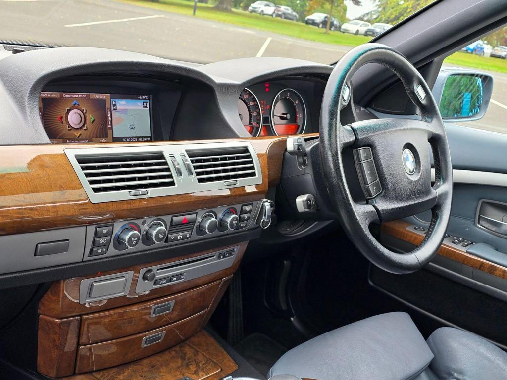 BMW 7 SERIES 3.0 730d SE 2006