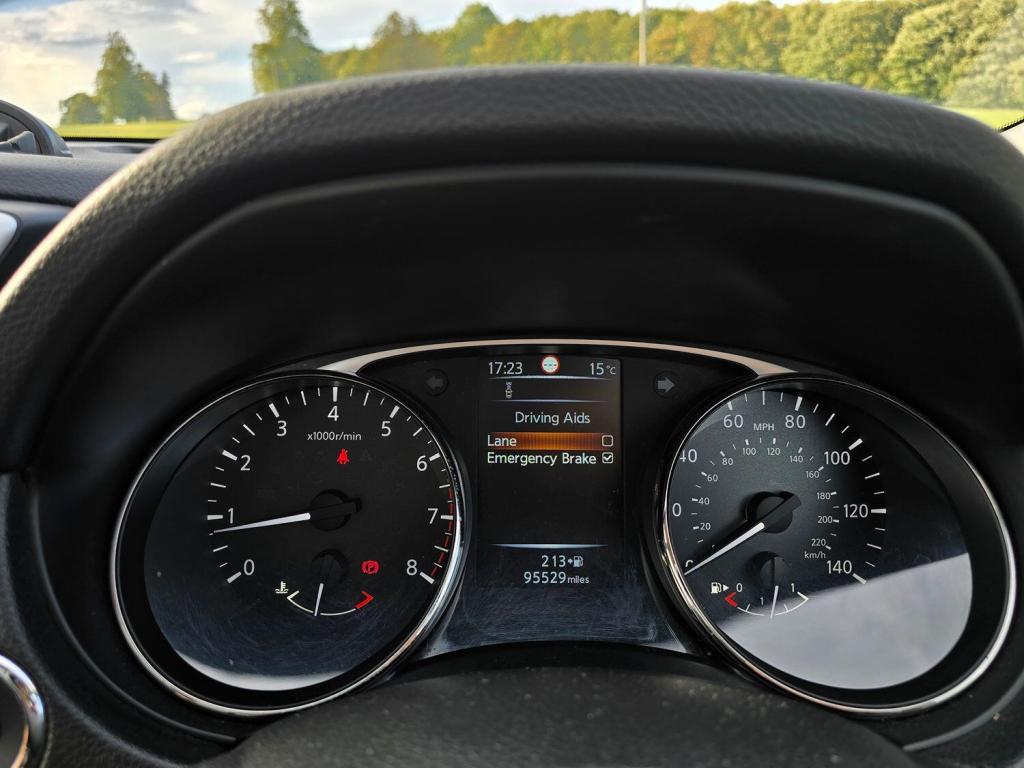 NISSAN X-TRAIL 1.6 DIG-T N-Vision 2017