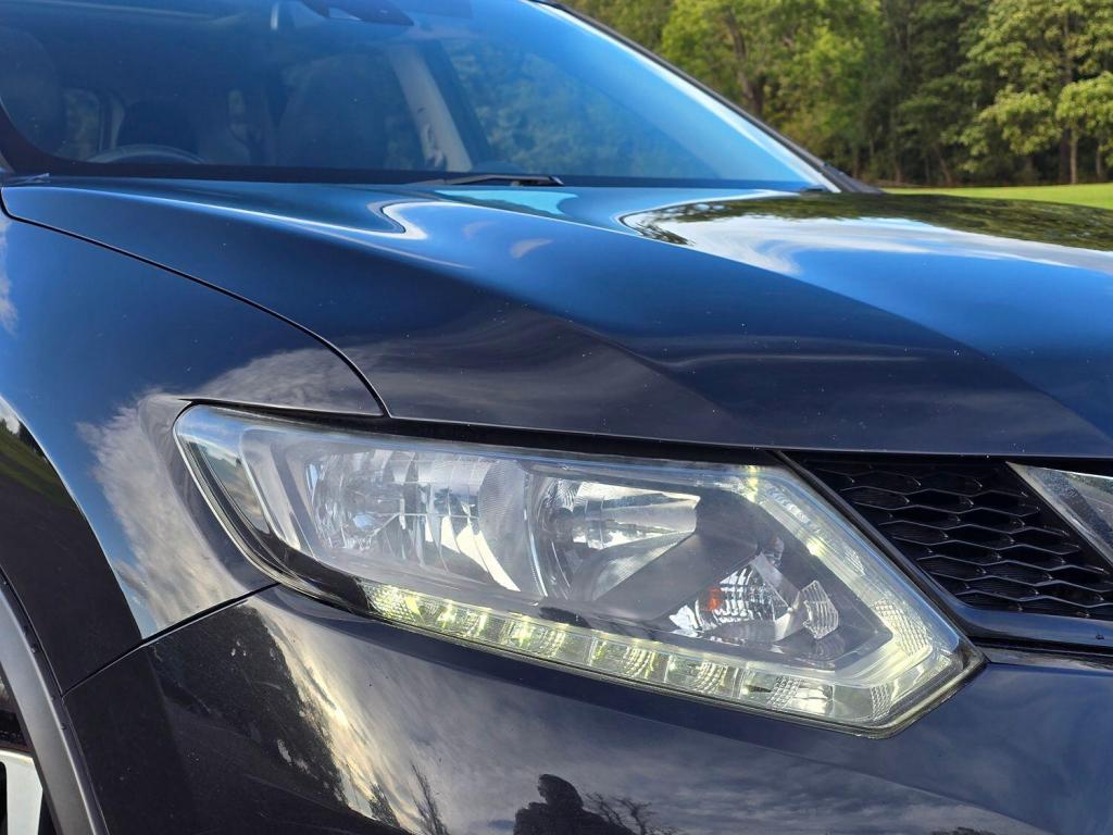 NISSAN X-TRAIL 1.6 DIG-T N-Vision 2017